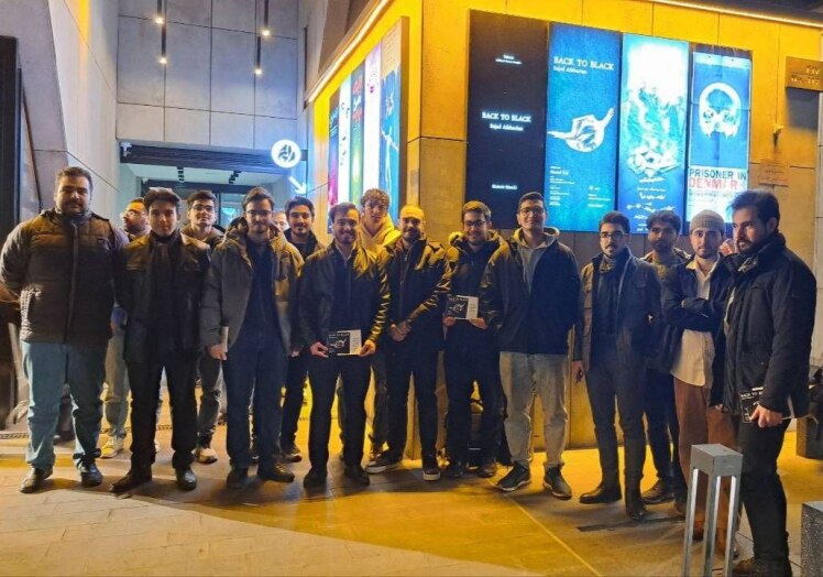 نمایش بک تو بلک برای دانشجویان پسر دانشگاه به همت کانون‌های نمایشی