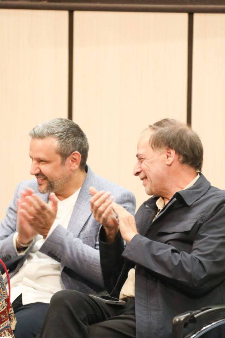  برگزاری نشست چای و کتاب با عنوان محرم راز به مناسبت روز بزرگداشت حافظ